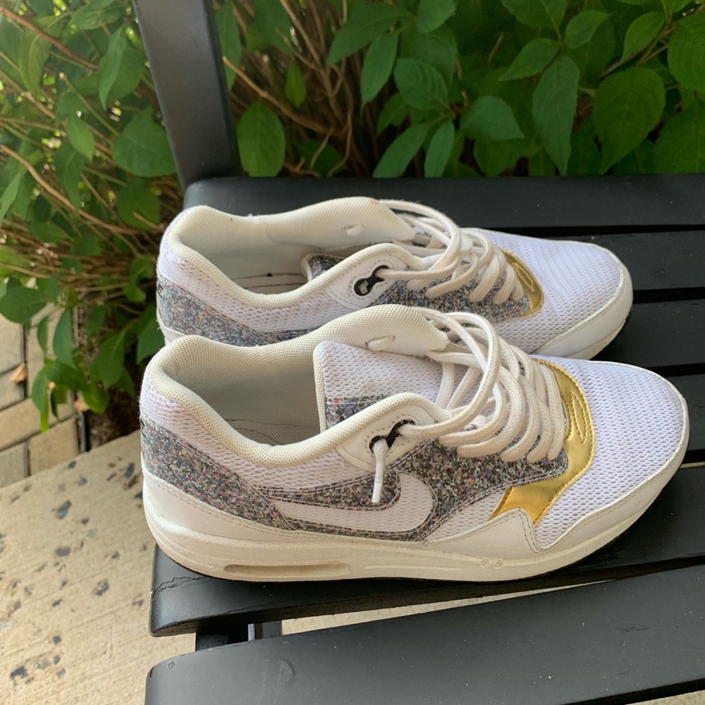 Nike Air Max Special Edition